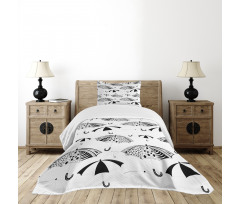 Ornate Umbrellas Bedspread Set