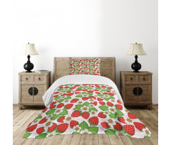Floral Strawberry Scene Bedspread Set