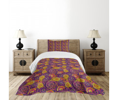 Oriental Curvy Paisley Bedspread Set