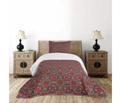 Vivid Oriental East Bedspread Set