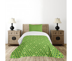 Fun Small Hearts Bedspread Set