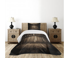 Wooden Cottage Bedspread Set