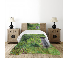 Spring Forest Worn Hut Bedspread Set