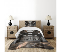 Old Hangar Bedspread Set