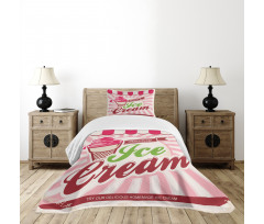 Soft Strawberry Bedspread Set