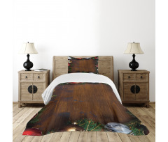 Rustic Home Baubles Bedspread Set