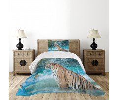 Feline Animal in Pond Bedspread Set