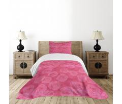 Shades of Pink Romantic Bedspread Set