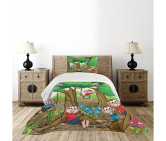 Kid Apes Play in Forest Bedspread Set
