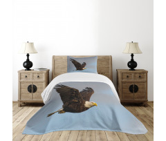 Hunter Bird in Open Sky Bedspread Set