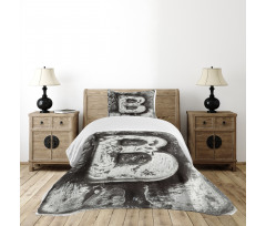 Aged B Cracks Effect Bedspread Set