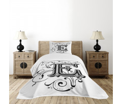 Capitaized Sign Swirls Bedspread Set