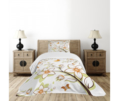 Seasonal Flora Fauna Bedspread Set