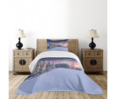 Idyllic Serene Panorama Bedspread Set