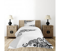 Floral Oriental Art Ornament Bedspread Set