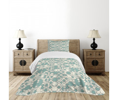 Pale Toned Lattice Bedspread Set