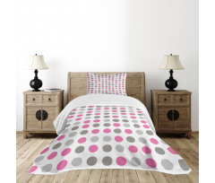 Polka Dots Motifs Bedspread Set