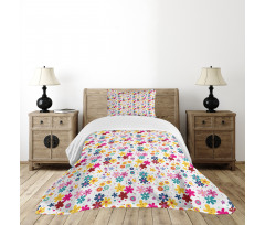 Faces Dots and Circles Bedspread Set