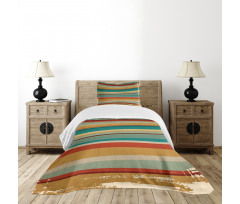 Worn Frame Design Bedspread Set