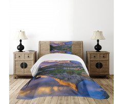 Idyllic Peak Bedspread Set