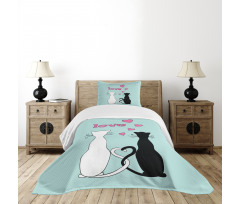 Tangled Tails in Love Bedspread Set