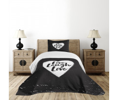 Heart and Words Bedspread Set