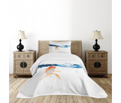 Goldfish Swimming in Water Bedspread Set