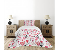 Doodle Heart Designs Bedspread Set