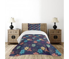 Exotic Hibiscus Design Bedspread Set