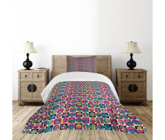 Checkered Doodle Eggs Bedspread Set