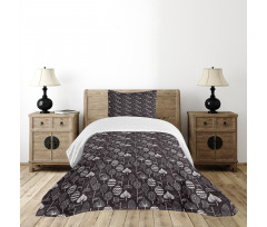 Scribble Leaves Artwork Bedspread Set