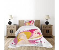 Feminine Bedspread Set