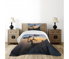 Picturesque Black Sea Bedspread Set