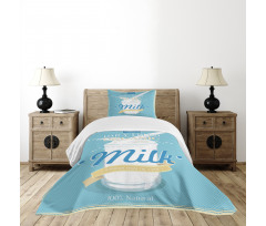 Splashing Milk Jar Bedspread Set