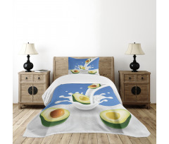 Flowing Milk Splash Bedspread Set