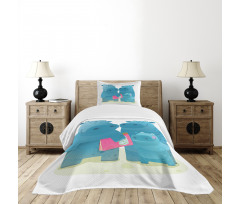 Graphic Happy Family Bedspread Set