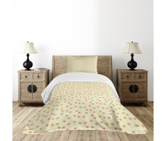 Daisy and Bugs Pattern Bedspread Set