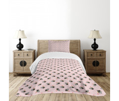 Cartoon Style Bees Bedspread Set