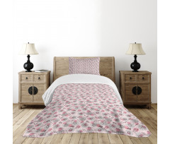 Sketchy Flowers on Soft Pink Bedspread Set