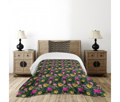 Full Blossom Hibiscus Motif Bedspread Set