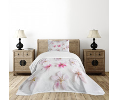 Sakura Petals Love Bedspread Set