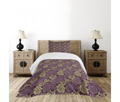 Nostalgic Inspired Damask Art Bedspread Set