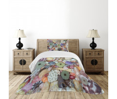 Closeup Colorful Big Little Bedspread Set