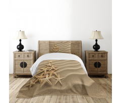 Triangular Shaped Starfish Bedspread Set