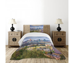 Wide Aspect of Bridge Bedspread Set