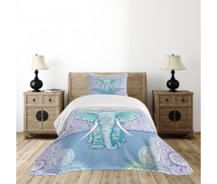 Oval Motifs Bedspread Set