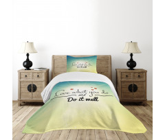 Hearts and Powerful Message Bedspread Set