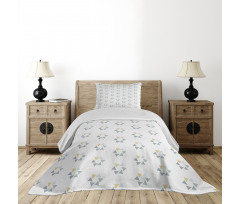 Pale Concentric Triangles Bedspread Set