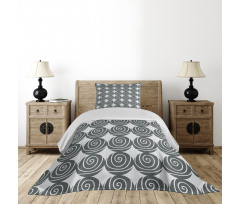 Flush-seamed Circles Bedspread Set