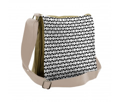 Round Shapes Classic Look Messenger Bag